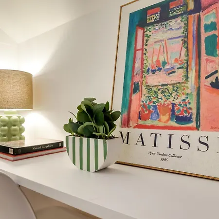 Διαμέρισμα Duque 3 Luxury Downtown Near Metro