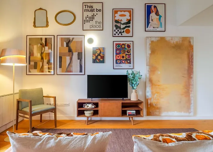 Duque 3 Luxury Downtown Near Metro Apartment